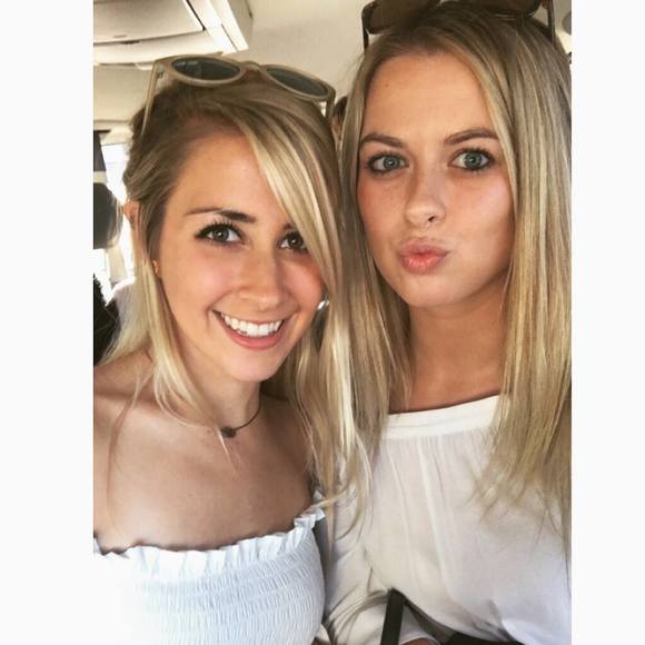 Meet your Posher, Paige - Picture 1 of 1